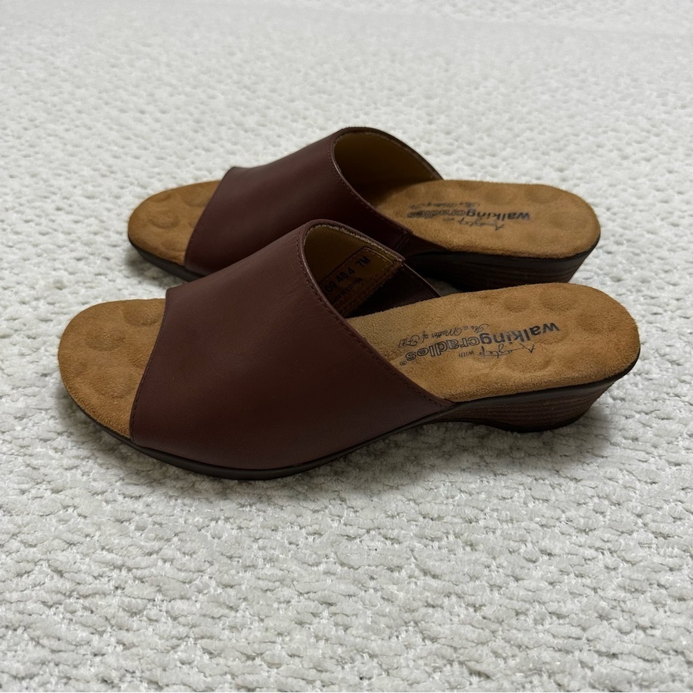 Walking Cradles Kerry Slip On Brown Shoes Women’s Size 7